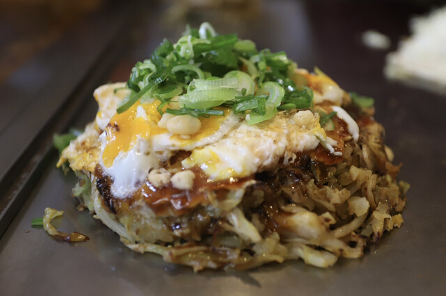 Saigoku Kaido Okonomi Cafe Atagoya photo 5