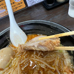 ラーメンいつき - 分厚いチャーシュー
