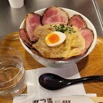 ラーメン家 みつ葉  - しょうゆチャーシューメン