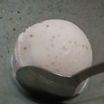 かず味家 - 桜のアイス