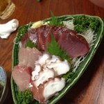 居酒屋ようちゃん - 刺身盛り合わせ
