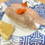 まわる寿司　博多魚がし - ひらめのえんがわ　¥520