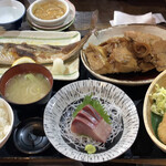 福浦漁港 みなと食堂 - みなと定食　2,398円(税込)
