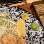 とんかつ けい太 - 薬味