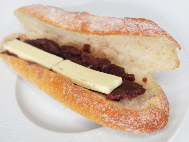 R Baker 名取店（アールベイカー） - 名取（パン）の写真