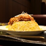創作料理 YAESU BISTRO - 鳥取県産大山鶏油淋鶏炒飯