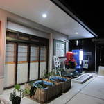 しらさぎの宿 丸福 - 外観(夜。)