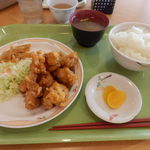 ポリテクセンター北海道 レストラン - メガザンタレ定食４５０円　ご飯大盛