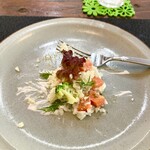 パスト エ カフェ 幸庵 - 自分で混ぜ合わせとポテトサラダが完成する