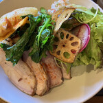 CEDAR WORKS - 杉焼きランチのポークバージョン。