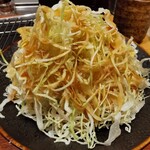 とんかつ けい太 - 山盛りキャベツ