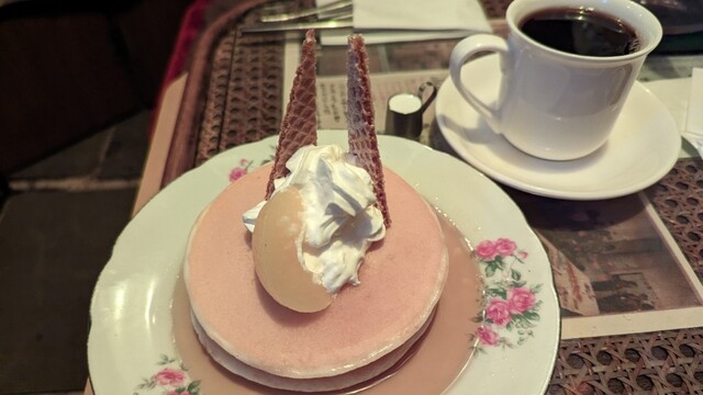 茶色い小瓶 &ndash; 不動の沢 | 気仙沼の落ち着いた喫茶店