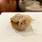 天白 - 皮目だけに衣、身は素揚げの甘鯛