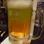 ホッピー仙人 - 上は青りんご、下は生のホッピー（白）