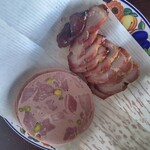 Wunderbarhof ANDO - 料理写真:『焼豚(スライス)』と『ビアシンケン』