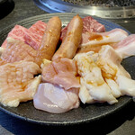 炭火焼肉 なかむら  - タレ焼き盛り合わせ