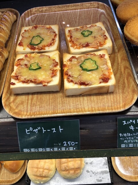 パレット 築館本店 - くりこま高原（パン）の写真