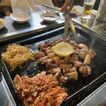 韓国焼肉専門店 ヤキバンザイ - 