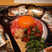 肉亭ふたご iki 新宿店 - ユッケ