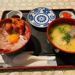 おくうら - 海鮮丼＋あら汁