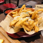 郡山廚房 - チーズフライドポテト　715円