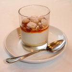 ヴィラディマンジャペッシェ - こちらはリコッタチーズのデザートです