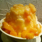 華々美人 - マンゴーシャワー（横）