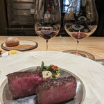 伊勢 福多亭 - 窯焼きステーキ　イチボ、ランプ　赤ワイン2種