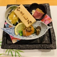 難波 鮨 栞庵 やましろ - 先付け