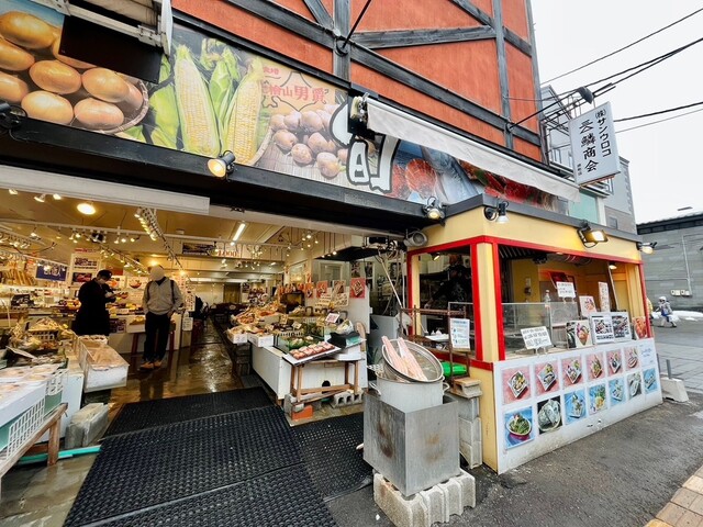 鱗商会堺町店 - 南小樽（海鮮）の写真