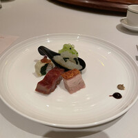 中国飯店 富麗華 - 前菜　良いスタートダッシュかませてくれました