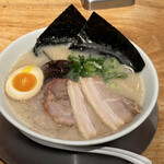 博多 一風堂 大名本店 - 