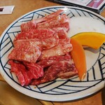 肉の館 羅生門 - 和牛ダブルカルビ定食のお肉