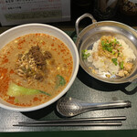 アスリート中華ダイニングYI-CHANG - 