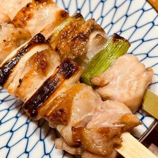 Yakitori carefully made by hand using Daisen chicken and other carefully selected ingredients