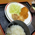 味処天神丸福 - メンチカツと唐揚げ定食