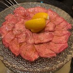 Monzennakachou Koshitsu Yakiniku Roiyaru - 