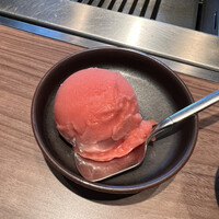 焼肉うしごろ 新宿三丁目店 - 