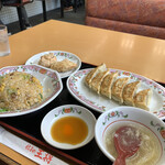 餃子の王将 - 炒飯セット