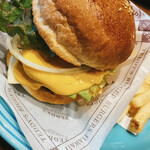 TEDDY'S BIGGER BURGERS - 