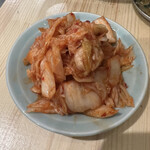 Yakiniku Horumon Nikunari - 白菜キムチ　429円(税込)
