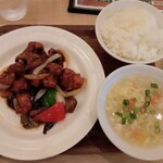 東京餃子軒 - 酢豚、スープ、ご飯