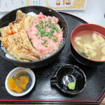 Ichiba Shokudou - 【穴子とネギトロの２色丼　９００円】（味噌汁・漬物付）