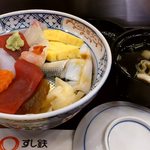 Nihombashi Sushi Tetsu - すし鉄 ＠日本橋 ランチ ちらし 800円