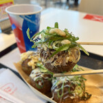 築地銀だこ - 料理写真:カリッとしてふわふわです