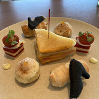 オールデイダイニング オアシスガーデン - 