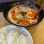 坦々麺　四川 - 白胡麻担々麺ランチセット¥900