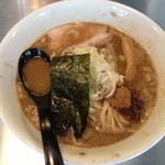 三代目 狼煙 - 濃厚らーめん200g 細麺 750円