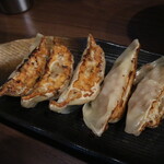 ラーメン若松 - 餃子です☆　2023-0317訪問