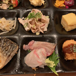 かっぽう庵 江上 - 鯖の塩焼き、鯛＆カツオのお造り、クリームコロッケ＆さつまいもの天ぷら♪